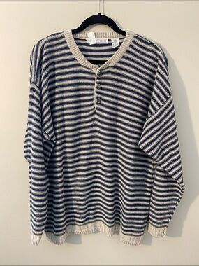 🎉 BOGO Geoffrey Beene Linen Cotton Blend Navy and Cream Striped Henley Sweater 🎉